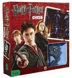 HARRY POTTER CHESS SET NEW IN BOX SEALED