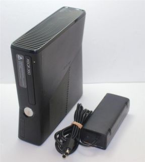 Microsoft XBOX 360 Slim 4GB Matte Black Used 11 09 2011 MFR Date
