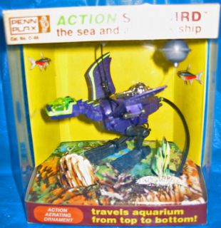   ACTION STARBIRD AIR ORNAMENT travels aquarium from top to bottom