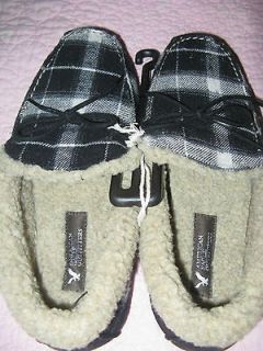 American Eagle Outfitters mens Holiday Slippers Plaid grey black 8