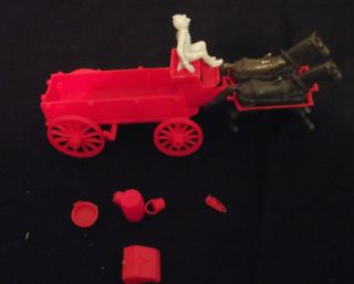 Marx Original Mold reissue Western Wagon Rare Red With Team and Accs 