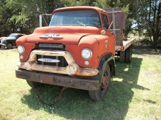 55 GMC Chevy cabover stubnose truck 1 1/2 2 ton