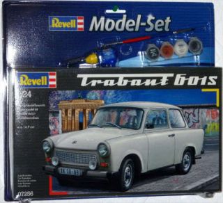 Revell Model Kit   Trabant 601 Limousine Car 67256 NEW