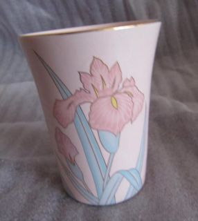 Vintage YamaJi Small Porcelain floral Vase Japan