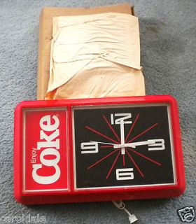   ENJOY COKE COCA COLA RETRO CLOCK NEW IN BOX DECOR FUN RED & BLACK