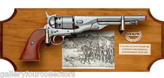 Civil War Confederate Collectors Set Replica pistol US Cap Badge Brass 