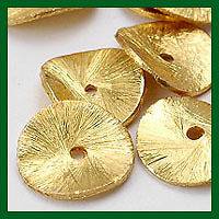 HIZE BV138 Vermeil Gold Plated 24 WAVY DISC Beads 10mm