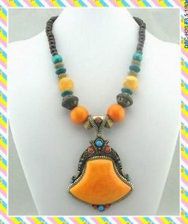Luxury Tibet Ethnic Style Coral Beeswax Bead Necklace