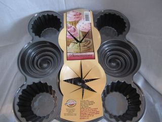 Wilton Cupcake Pans   Giant OR Small/Mini U Pick NEW NEVER USED