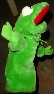 VTG 1988 Dakin 9 tall Muppets Kermit the Frog Plush Hand Puppet Toy 