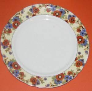   Romany 8 Salad / Dessert Plate Pale Yellow Band Blue Rust Flowers