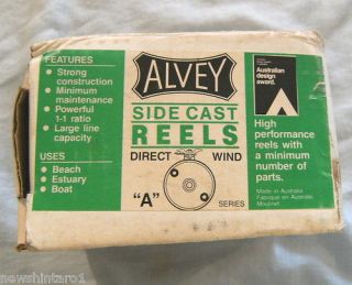 BOXED ALVEY SIDE CAST BAKELITE REEL 45 A1 AND TACKLE CONTAINER
