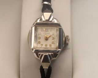 Vintage HydePark Deco 14K White Gold Ladies Dress Wrist Watch 17j 