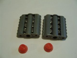 nos pedal car or pedal tractor pedals molded gray plastic 3/8