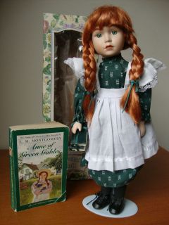   MONTGOMERY ANNE OF GREEN GABLES PORCELAIN DOLL COLLECTORS EDITION BOOK