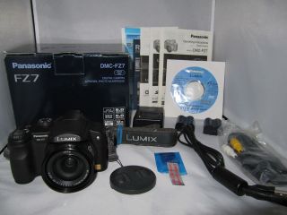 Panasonic LUMIX DMC FZ7 6.0 MP Digital Camera   Black