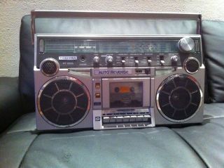 Vintage TOSHIBA RT 200S Boombox GHETTOBLASTER tape deck stereo ghetto