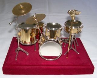 Miniature Drum Set with Plastic Cover   5 Piece 6 Tall