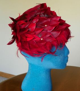 Vintage 1950s 1960s Womens Red Feathers Dress Hat Beads