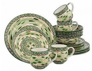 Temp tations Old World 16 piece Dinnerware Service for 4 GREEN Plates 