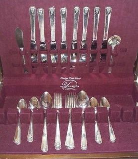   Plate BORDEAUX Silverplate Flatware Set for 8 in Wood Chest 1945