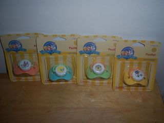   Looney Tunes Pacifier, Taz, Tweety, Bugs Bunny, Silvester, Baby Shower