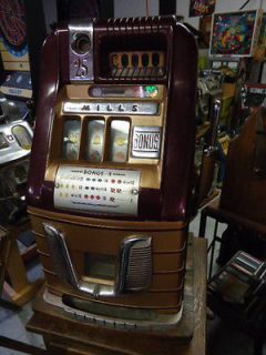 antique slot machine in Antique Coin Slot Machines