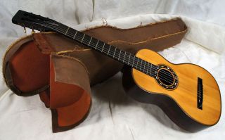 antique acoustic guitars in Musical Instruments & Gear