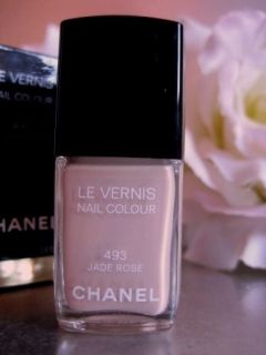   VERNIS NAIL COLOUR 493 JADE ROSE PERFECT GIFT & WILL GIFTWRAP FOR YOU