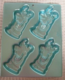 Vintage Wilton SCOOBY DOO Cake Pan Mold Muffin Candy Tin Blue 2105 