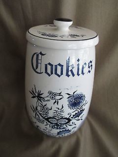 Vintage Crockery Cookie Jar, Blue & White, Flower Designs
