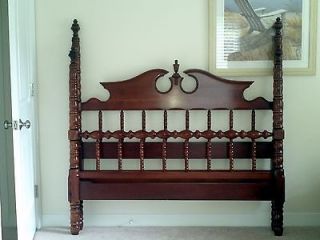 lillian russell furniture in Beds & Bedroom Sets