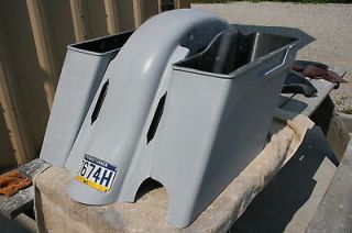 BAGGER TOURING STREET ROAD GLIDE STRETCHED EXTENDED SADDLE BAGS AND 