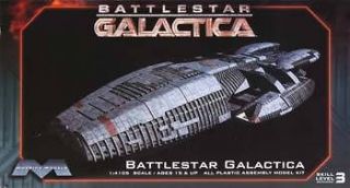 Moebius 1/4105 Battlestar Galactica Galactica Model 915 MOE915