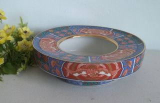 Vintage Imari style Japanese ceramic bowl with gold trim.Asian fire 