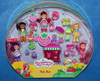 NEW Strawberry Shortcake Hat Box Mini Doll & Clothing Lot Exclusive 
