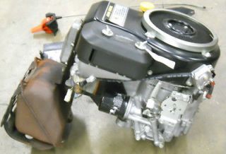 John Deere Used LX172 Kawasaki engine complete AM122327 FC420V ES10