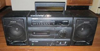   Cassette Player Boom Box AM FM Radio CFS 1025 Detachable Speakers