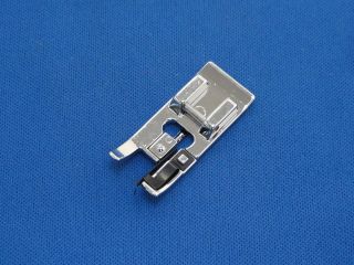 DOMESTIC SEWING MACHINE OVERLOCK FOOT, WILL FIT MOST BROTHER MACHINES