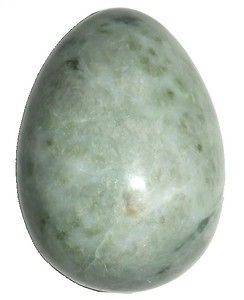   Egg 02 Green White Peacock Crystal Energy Heart Chakra Stone 1.9