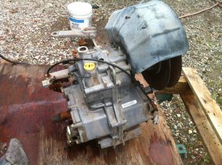 05 JOHN DEERE GATOR 6X4 USED TRANSMISSION W/SECONDARY CLUTCH USED WITH 