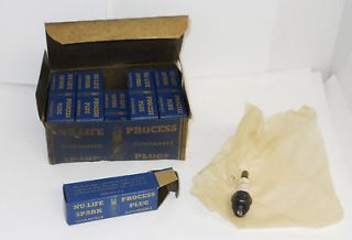 Vintage Box of 10 Nu Life Champion Y 5 Spark Plugs