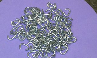 100   3/8 HOG RINGS/TAG HOOKS/TRAPPING SUPPLIES/TRAPPING/TRAP TAGS 