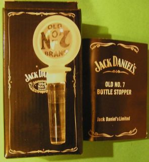 JACK DANIELS OLD NO. 7 glass BOTTLE STOPPER Topper NEW in Box w/COA