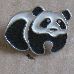   Bear Old Russian pin badge Buttons Kid Child Bear Animal Zoo vtg