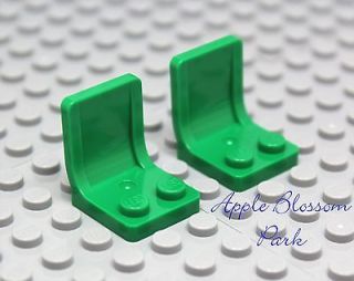   Lot/2 GREEN MINIFIG CHAIRS 4 Kitchen Table   Car/Truck/Vehi​cle Seat