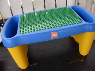 Lego Duplo Large Lap Table w/storage bins 25 x 13 x 12 Green/Blue 