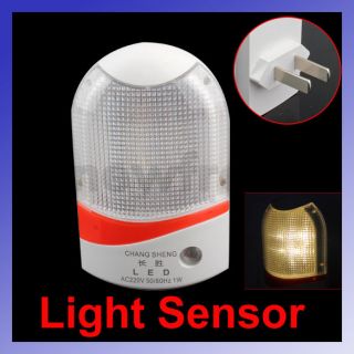   LED Automatic Sensor Wall Plug Nightlight Warm White Light Control