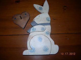 Vintage Country Living style Blue Wooden Bunny Rabbit & Small Heart 