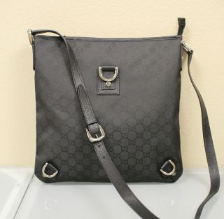 Gucci Messenger Bag in Womens Handbags & Bags
